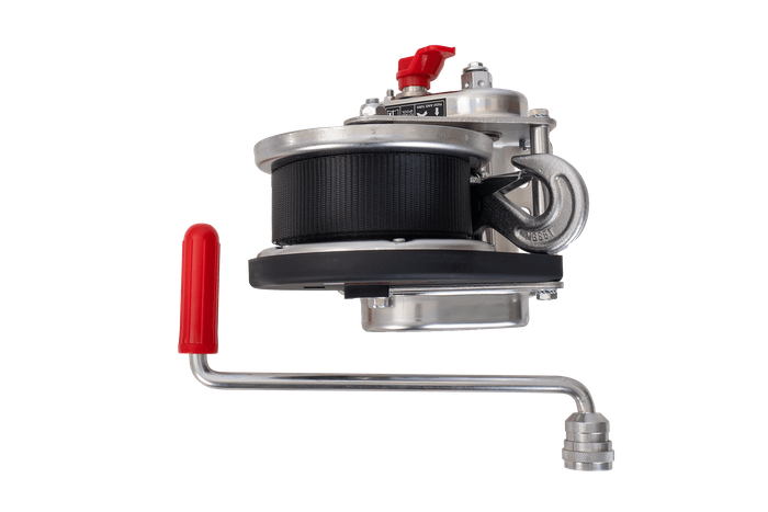 Treuil manuel pour remorque dépanneuse AL-KO 900kg avec courroie de 7m, frein et déroulement automatique