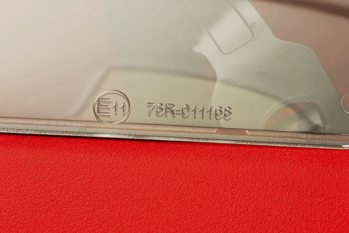 Boîte, caisse extincteur 6kg DAKEN 82070 ADAMANT 611x310x247mm rouge