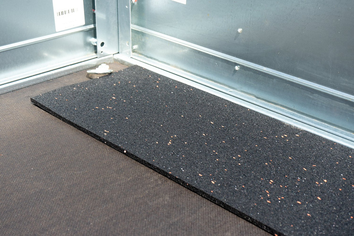 Tapis antidérapant 5000x250x8 mm