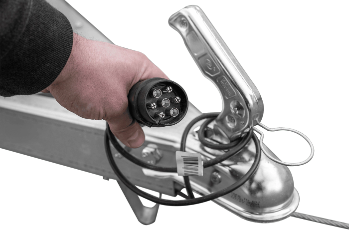 Remorque légère 264x150 UNITRAILER GARDEN 265 KIPP avec ridelles grillagées, châssis H-0 et bâche bleue