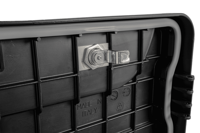 Boîte,  coffre à outils DAKEN 82202  BLACKIT 550x250x295mm 23l