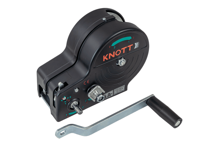 Treuil manuel pour remorque KNOTT 6X0017.311 900kg avec sangle